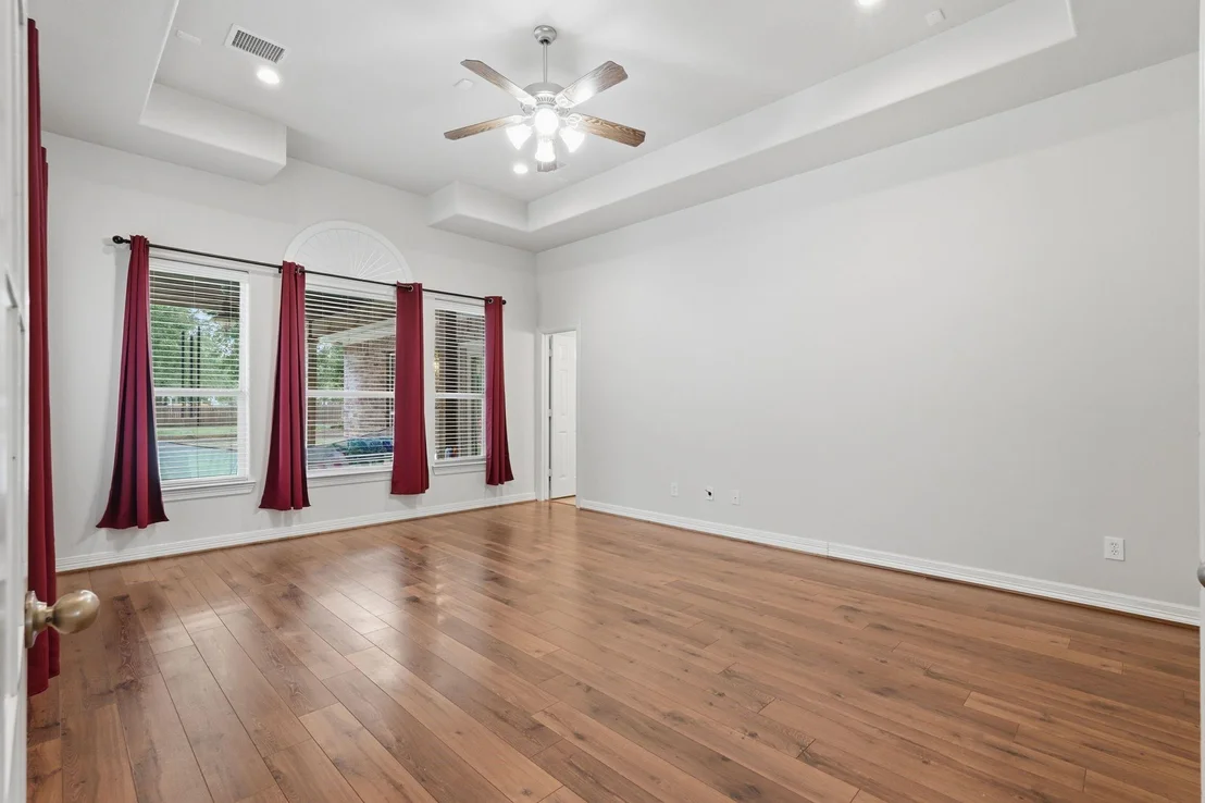 Photo of 30307 Aldine Westfield Road