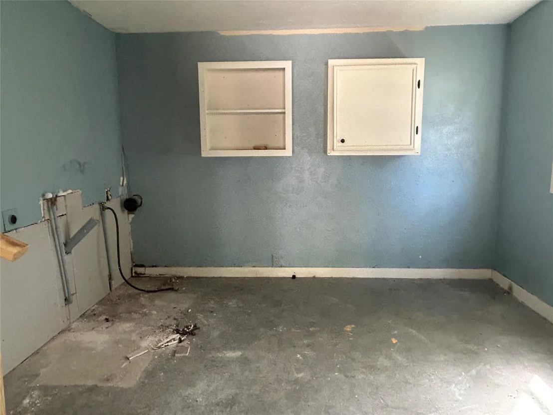 Photo of 220 Charles Avenue