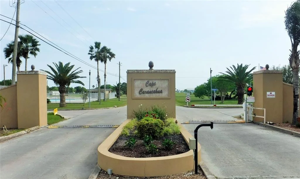 Photo of 853 Swallow Drive