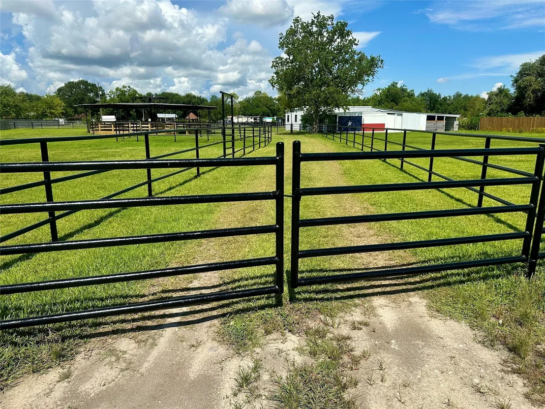 Photo of 6516 Mcginnes Road