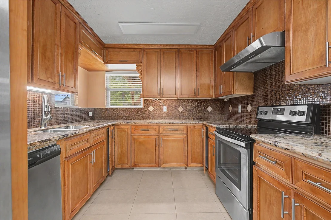 Photo of 6742 Dusty Lane