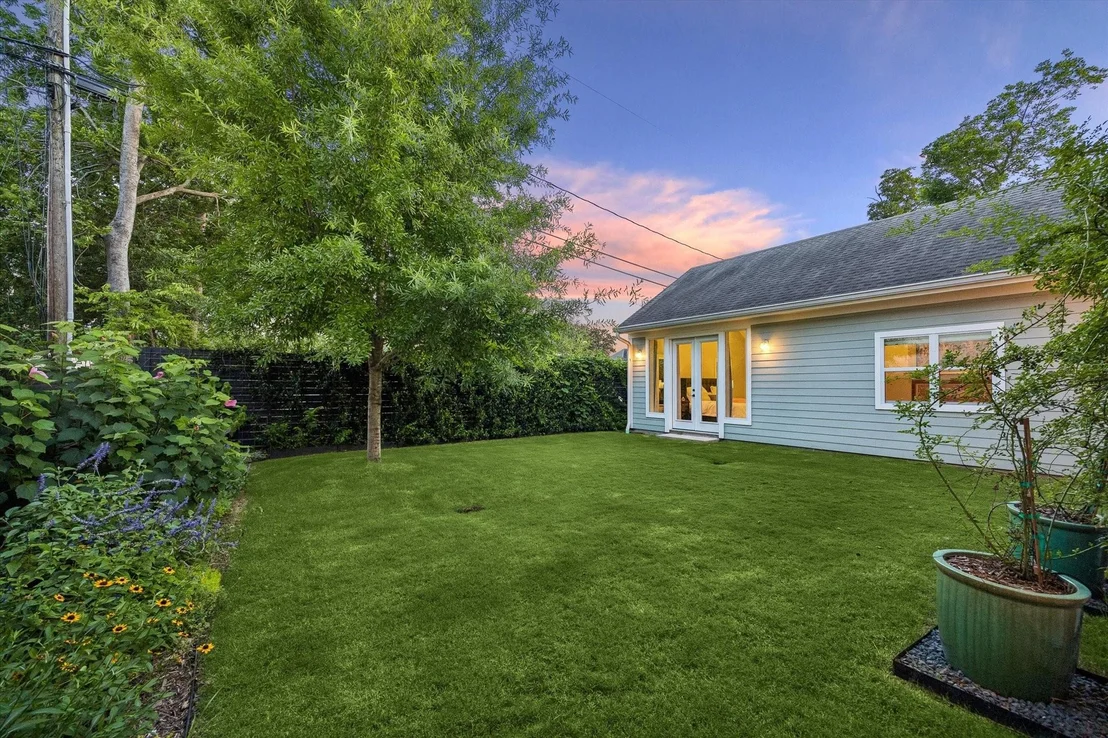 Photo of 1607 Althea Drive