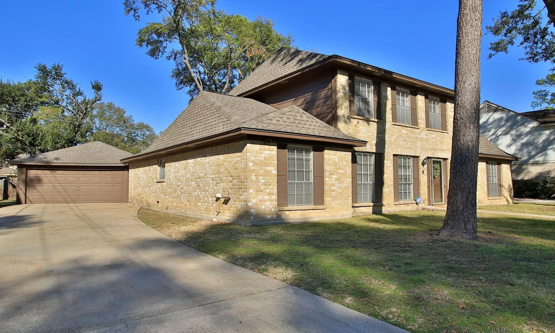 Photo of 15418 Falling Creek Drive