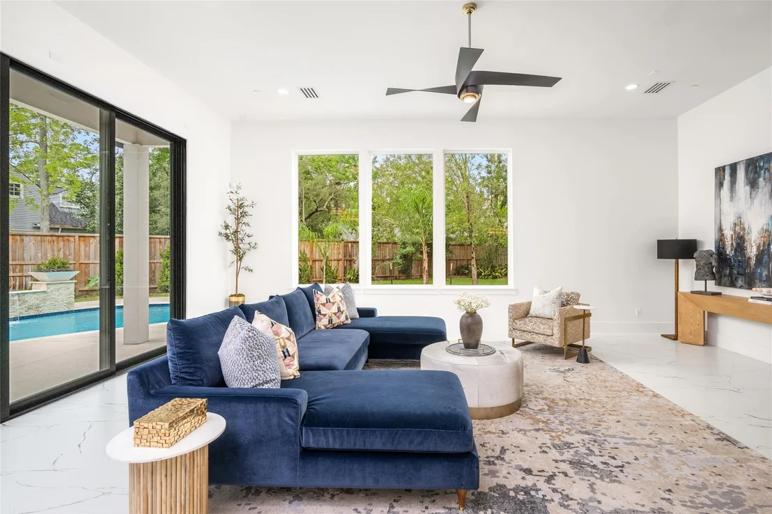 Photo of 625 Piney Point Road