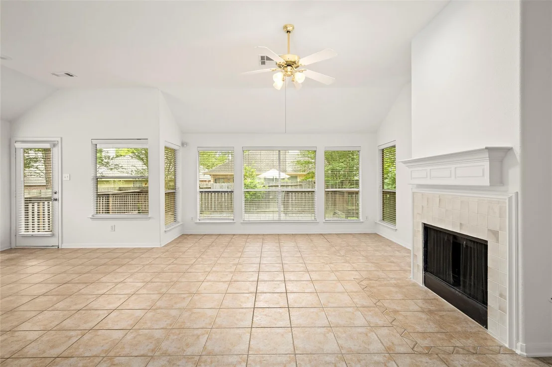 Photo of 142 S Veranda Ridge Drive