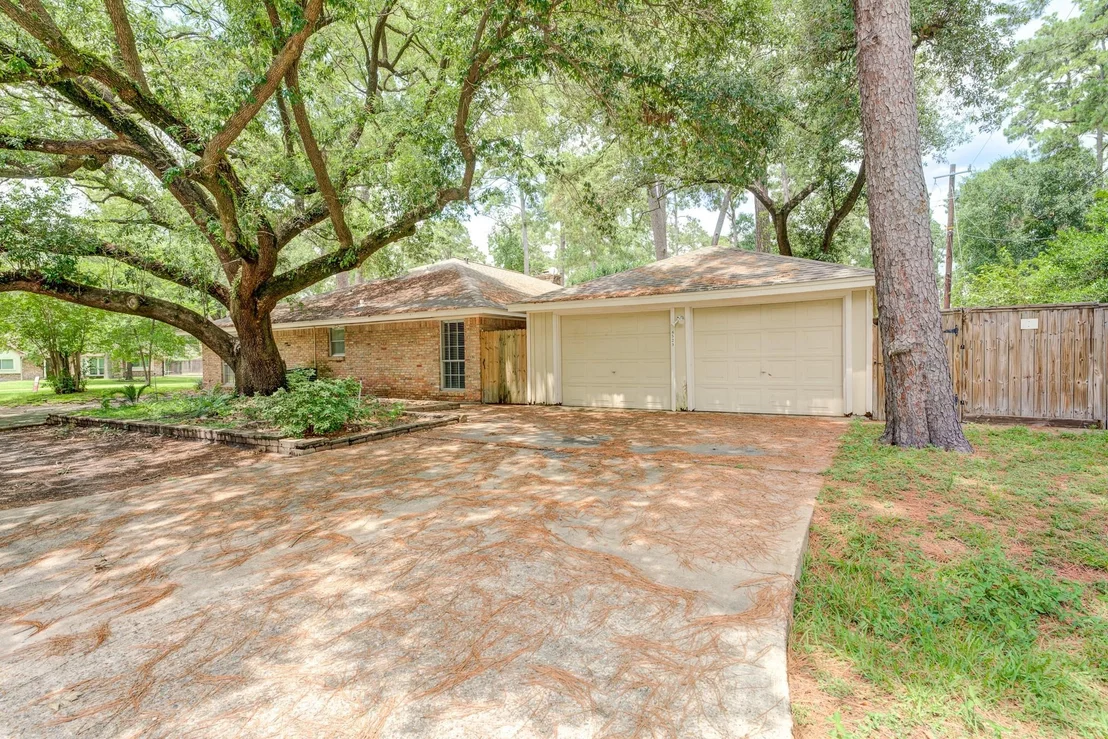 Photo of 6523 Cypress Point Drive