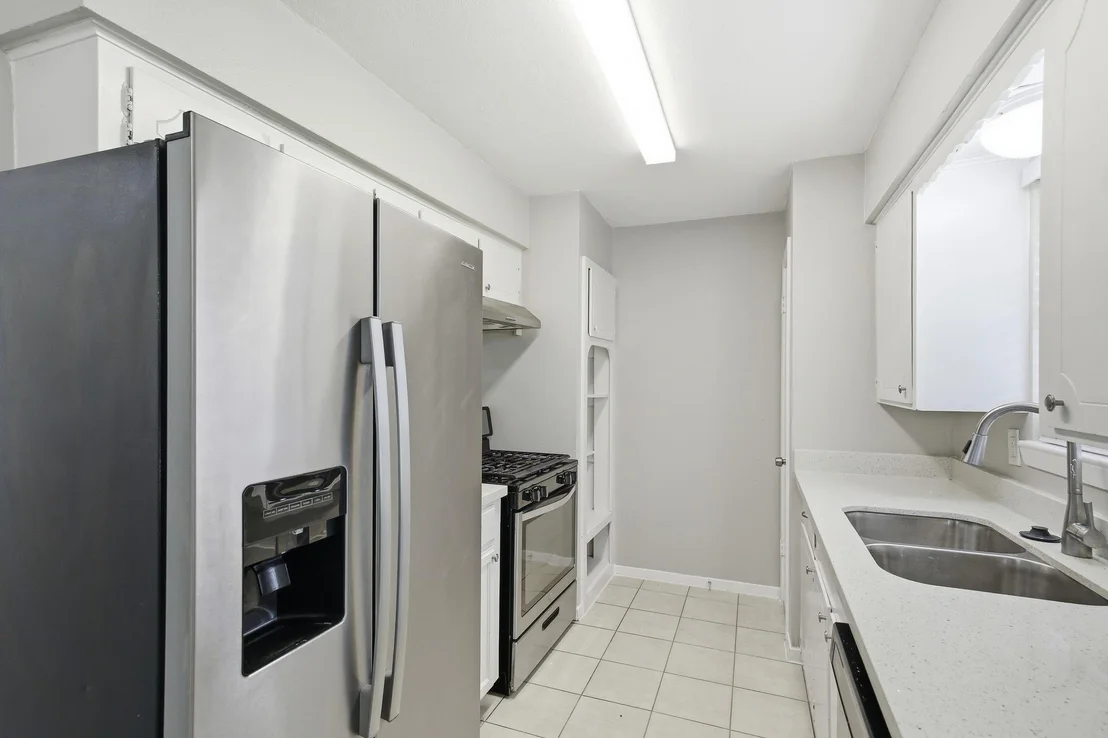 Photo of 15119 Bathurst Drive