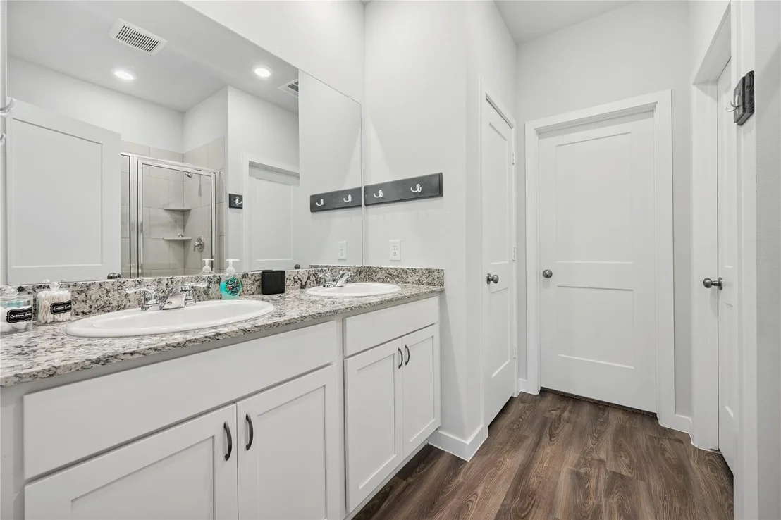 Photo of 16934 Needlepoint Drive
