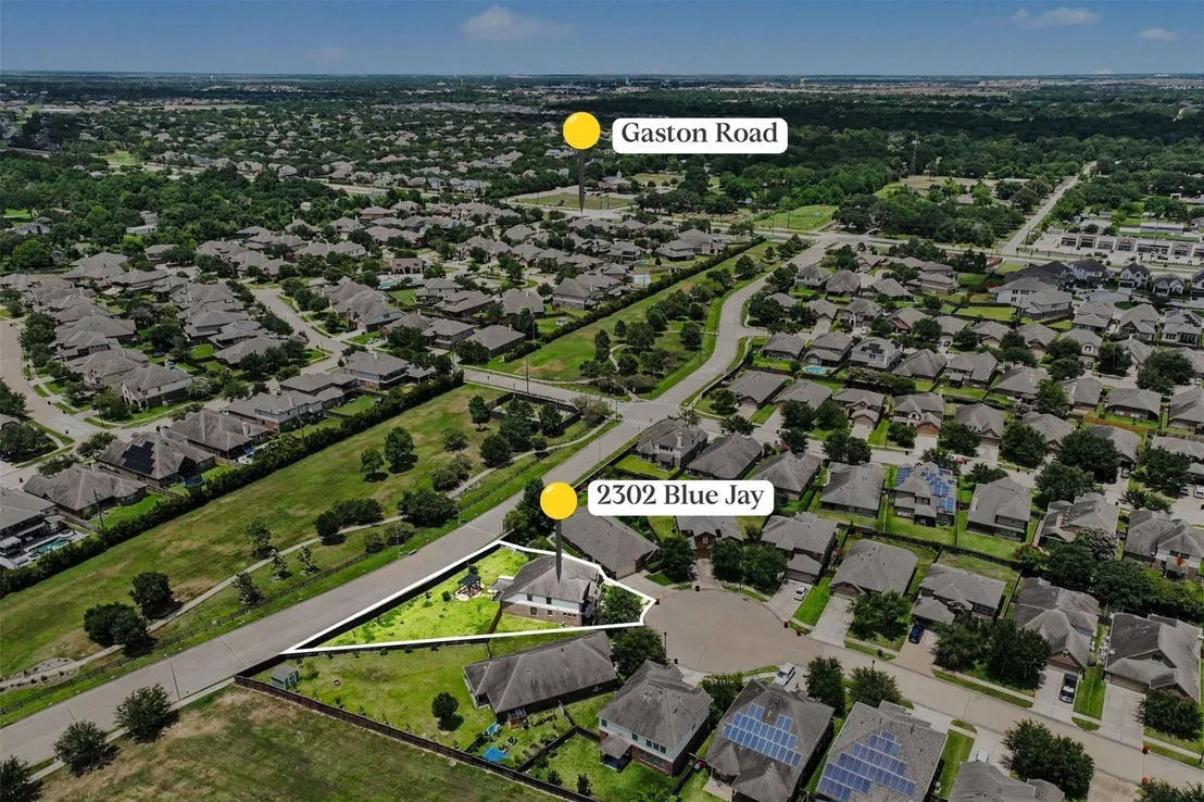 Photo of 2302 Blue Jay Lane