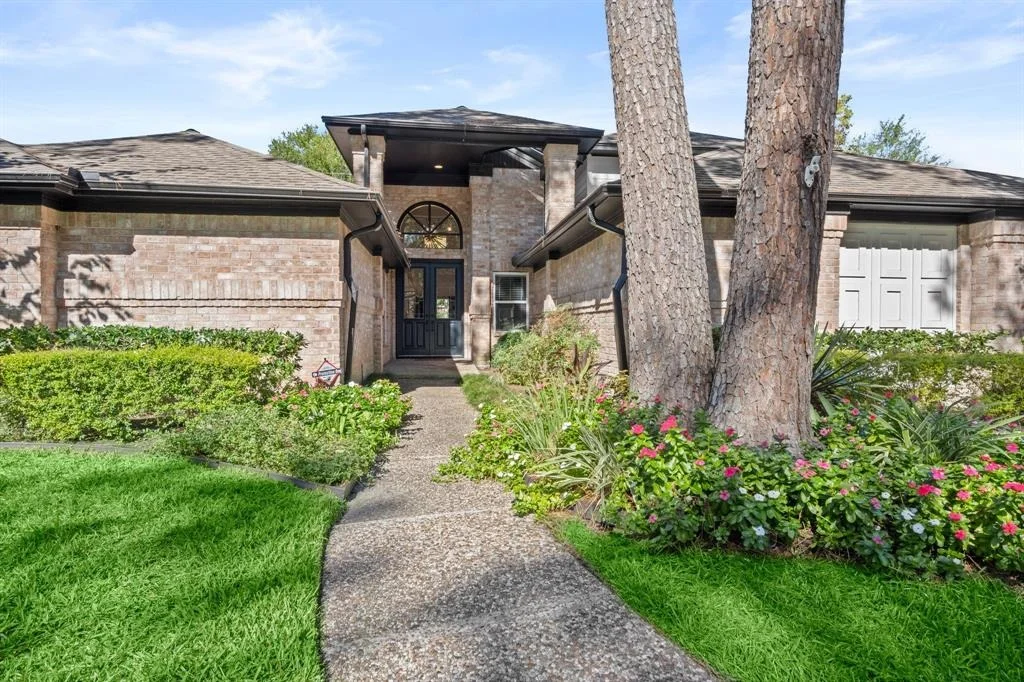 Photo of 8718 Kennet Valley Road
