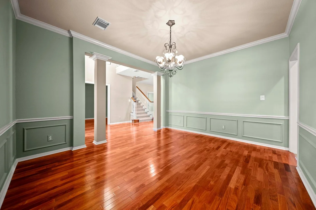 Photo of 1808 Brookside Drive