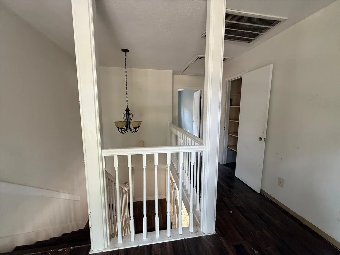 Photo of 11822 Hillbrook Drive