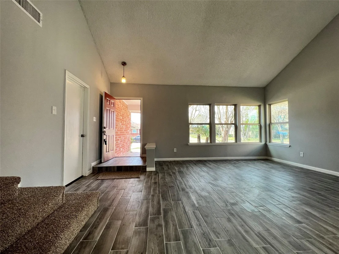 Photo of 7934 Bayou Forest Drive