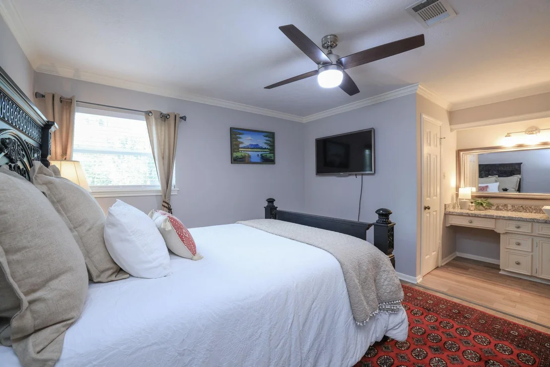 Photo of 16123 Chasemore Drive