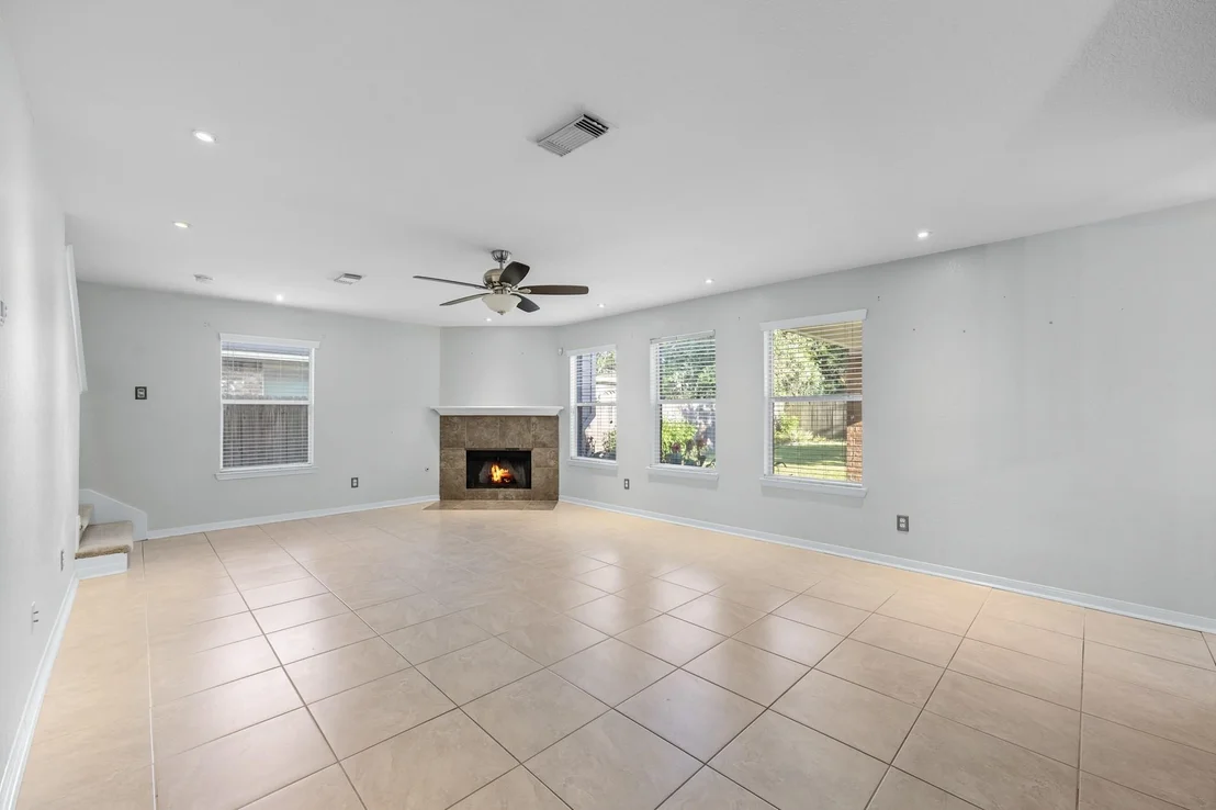 Photo of 7909 Silver Oak Drive