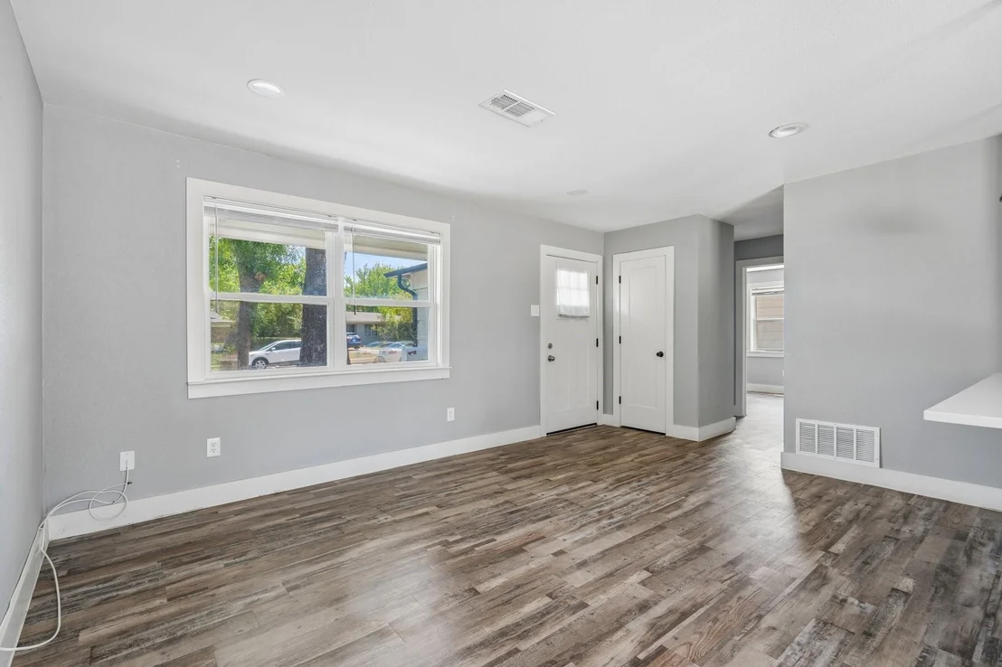 Photo of 4507 Hyde Park Drive