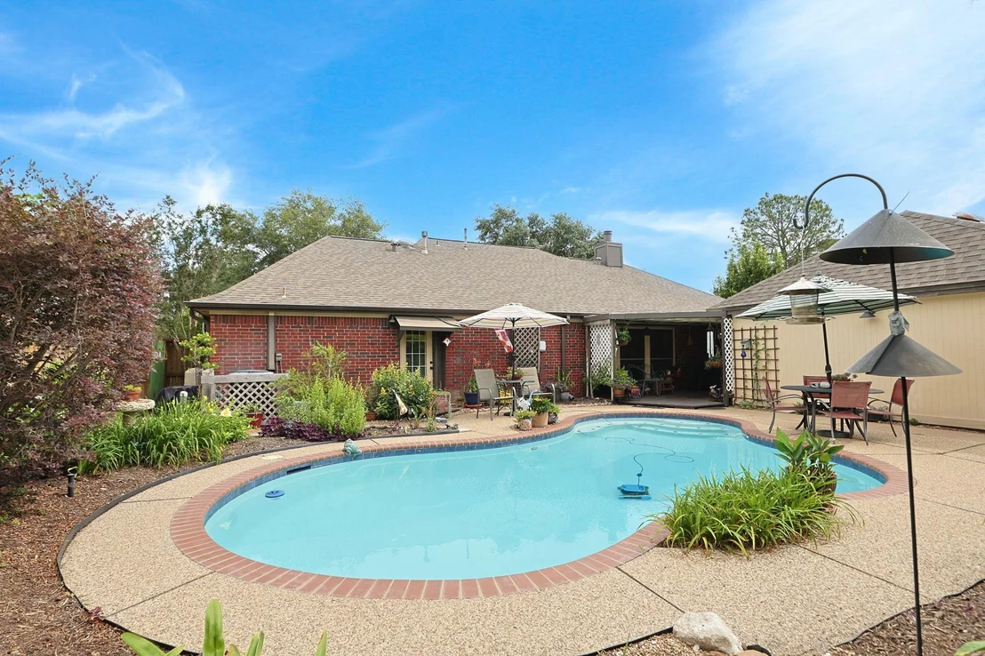 Photo of 19915 Brandon Oaks Way