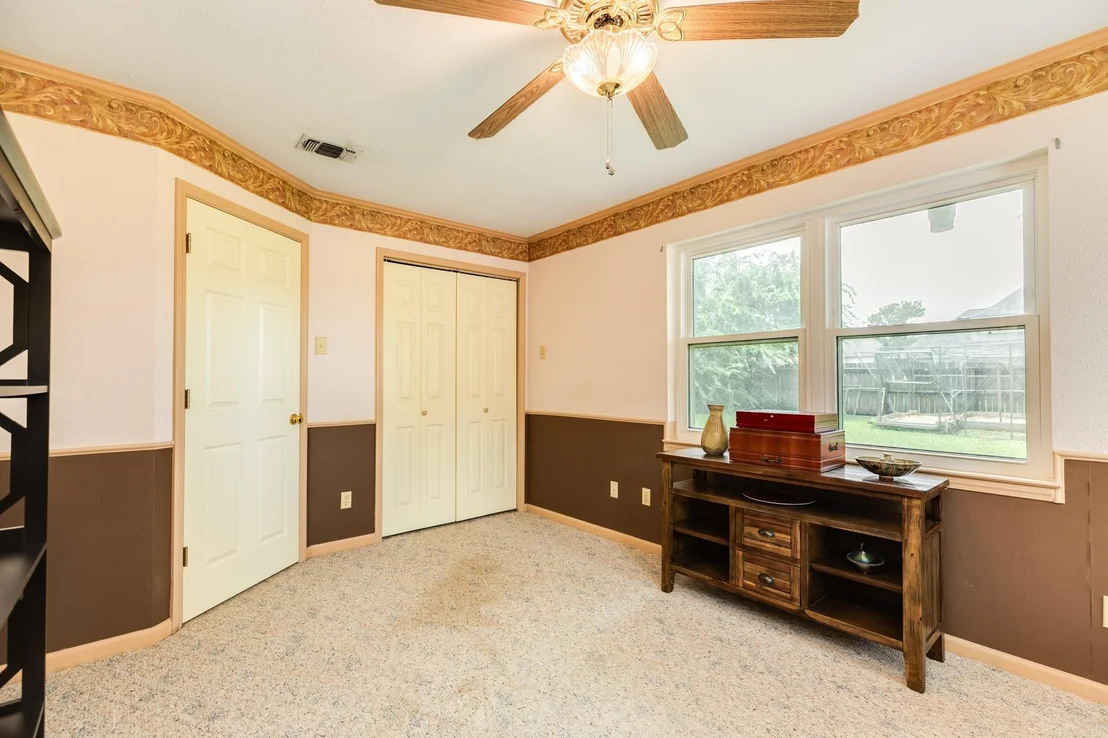 Photo of 54 Royal Oak Circle