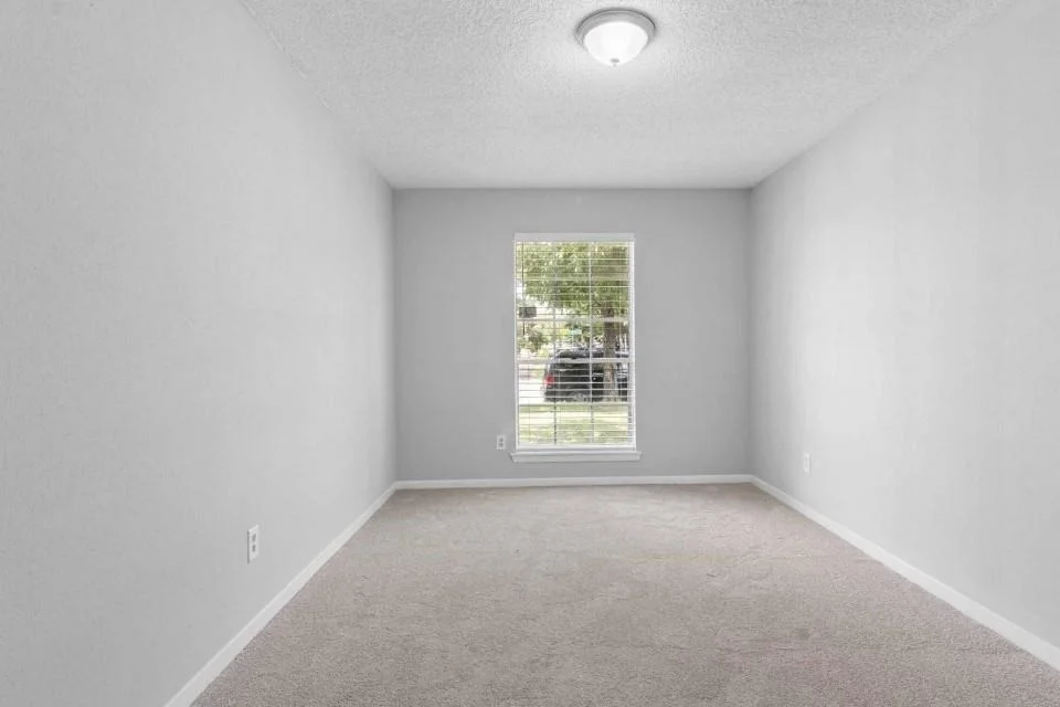 Photo of 7403 Strawbridge Lane