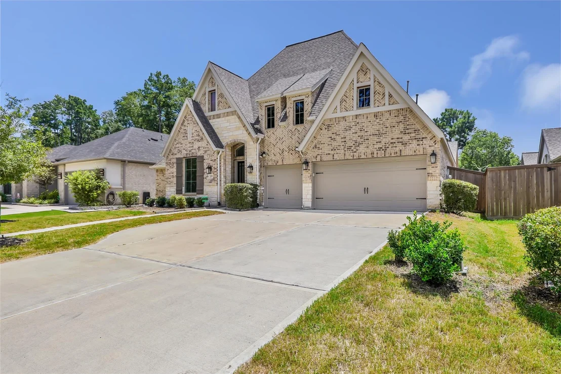 Photo of 21873 Otter Point Lane