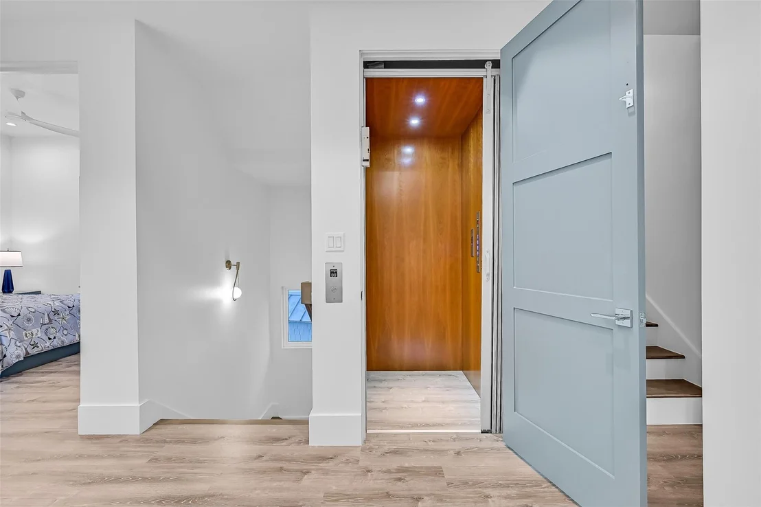 Photo of 3430 Treasure Circle