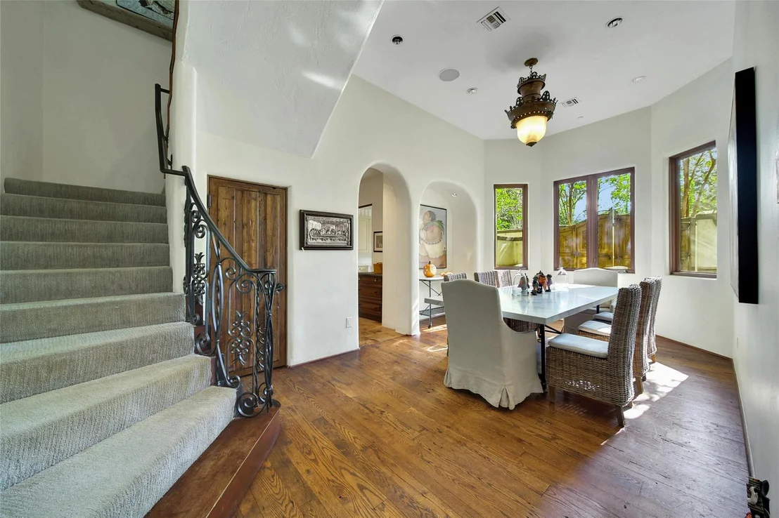 Photo of 1221 Archley Drive