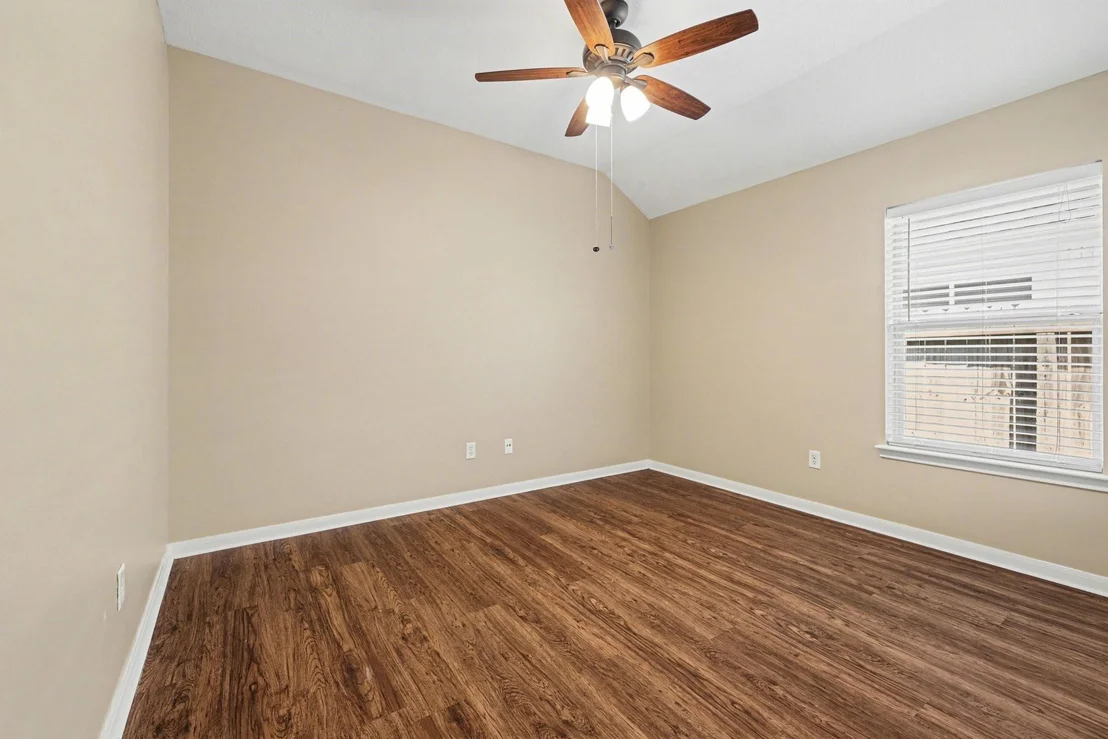 Photo of 3223 Stoneydale Lane