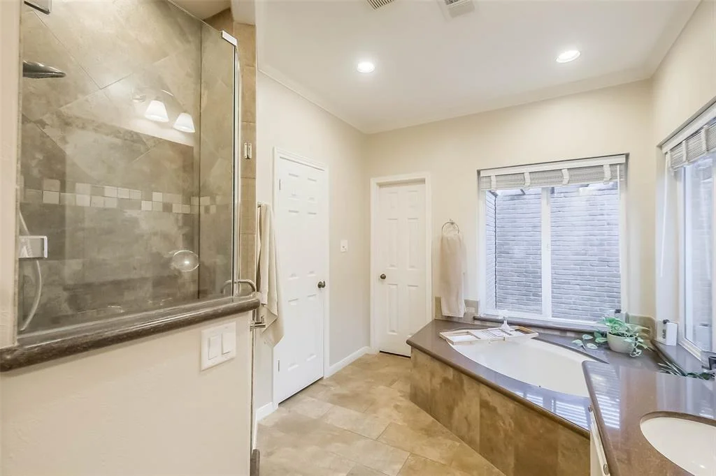 Photo of 602 Rock Cove