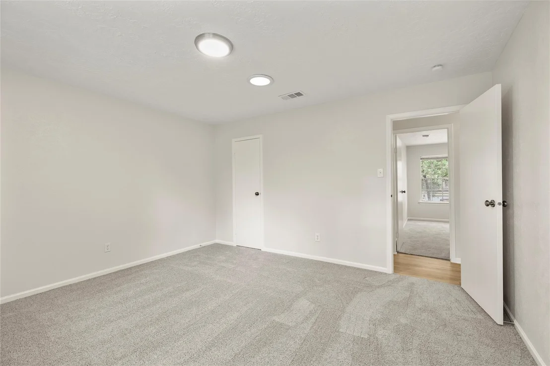 Photo of 12 S Cypress Pine Drive