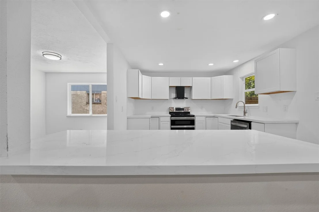 Photo of 4247 Rosegate Drive