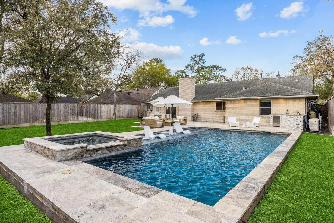 Photo of 10207 Oakpoint Drive