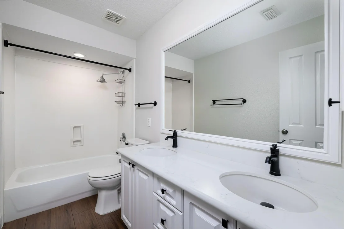 Photo of 18 Doeskin Place