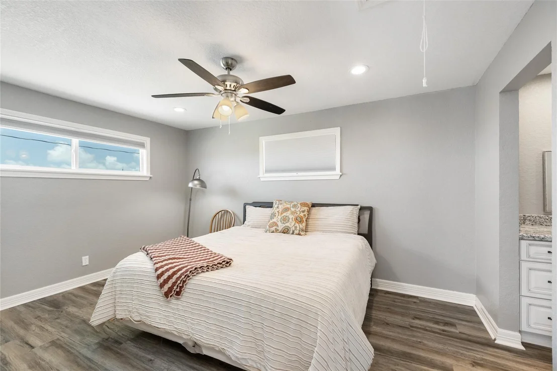 Photo of 513 Swordfish Lane