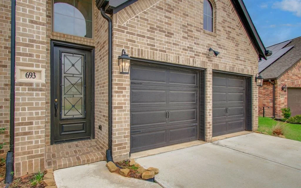 Photo of 693 Cape Capri Drive