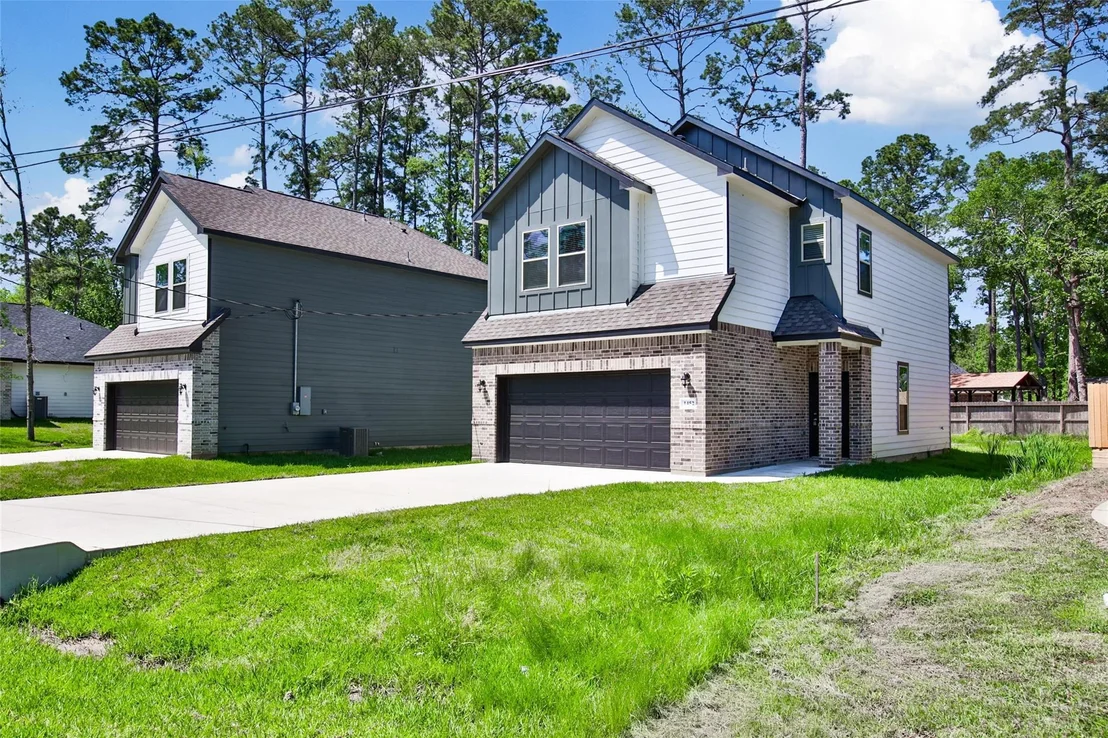 Photo of 1452 Glenoaks Drive