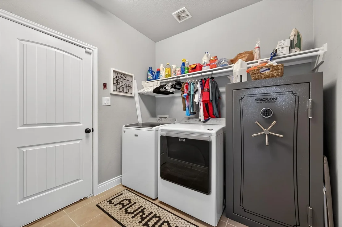 Photo of 1010 Fairway Drive