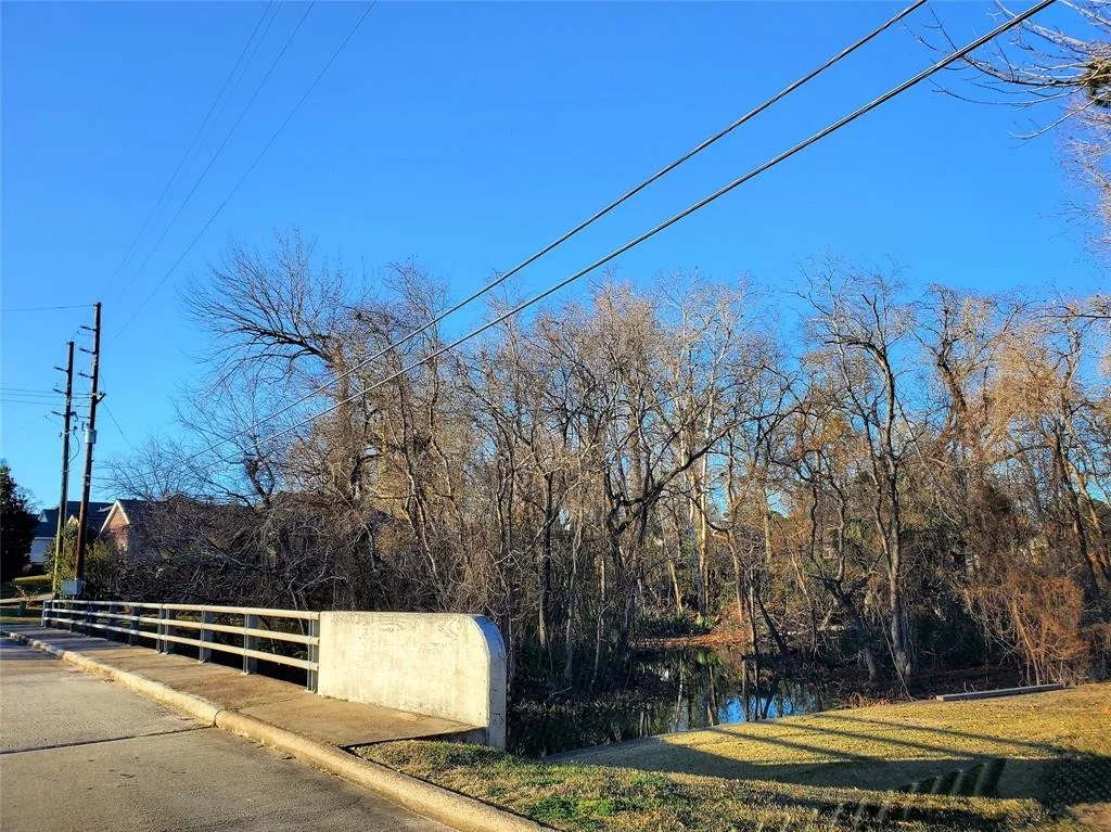 Photo of 4832 Moonlight Drive