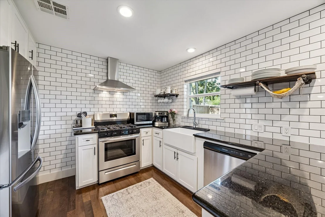 Photo of 2203 Lamonte Lane