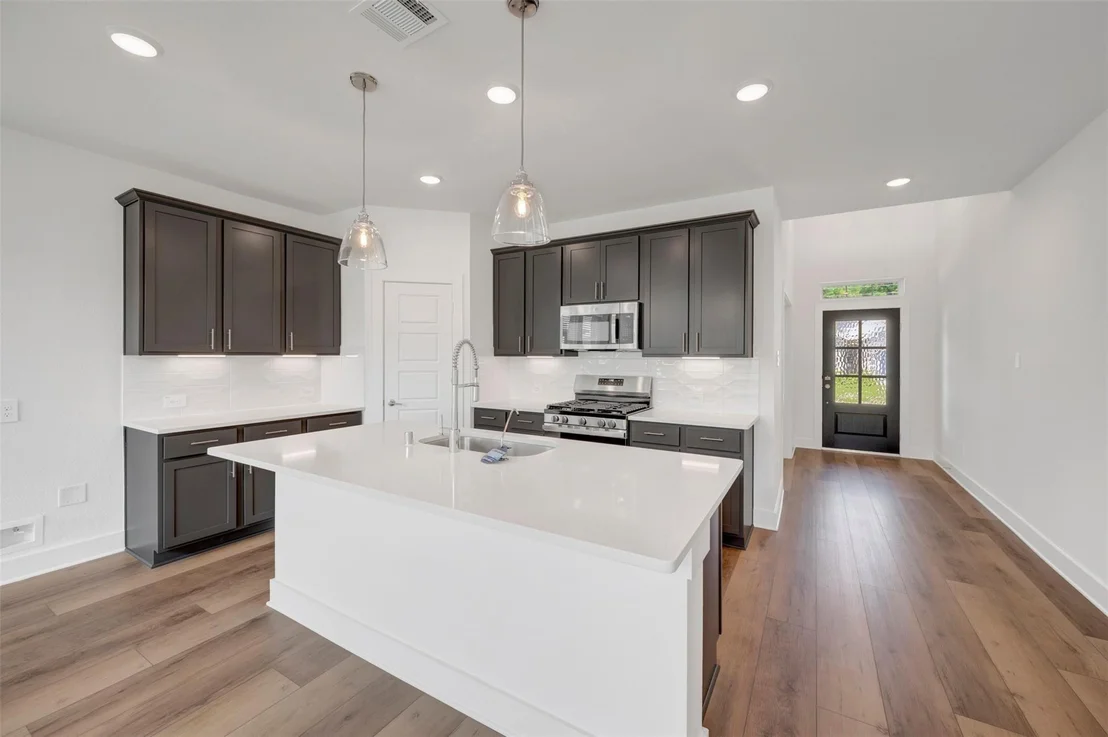 Photo of 20715 Draper Road