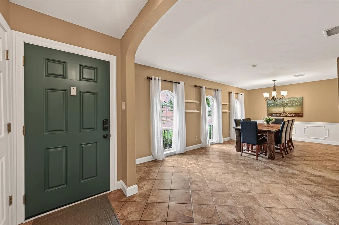 Photo of 9618 Springmont Drive