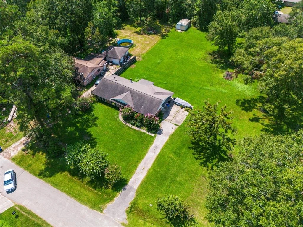 Photo of 16180 Pinewood Drive