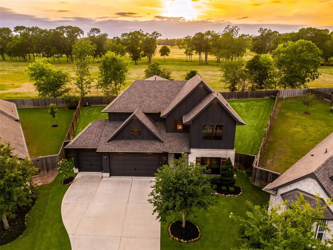 Photo of 30722 Parkside Passage Drive