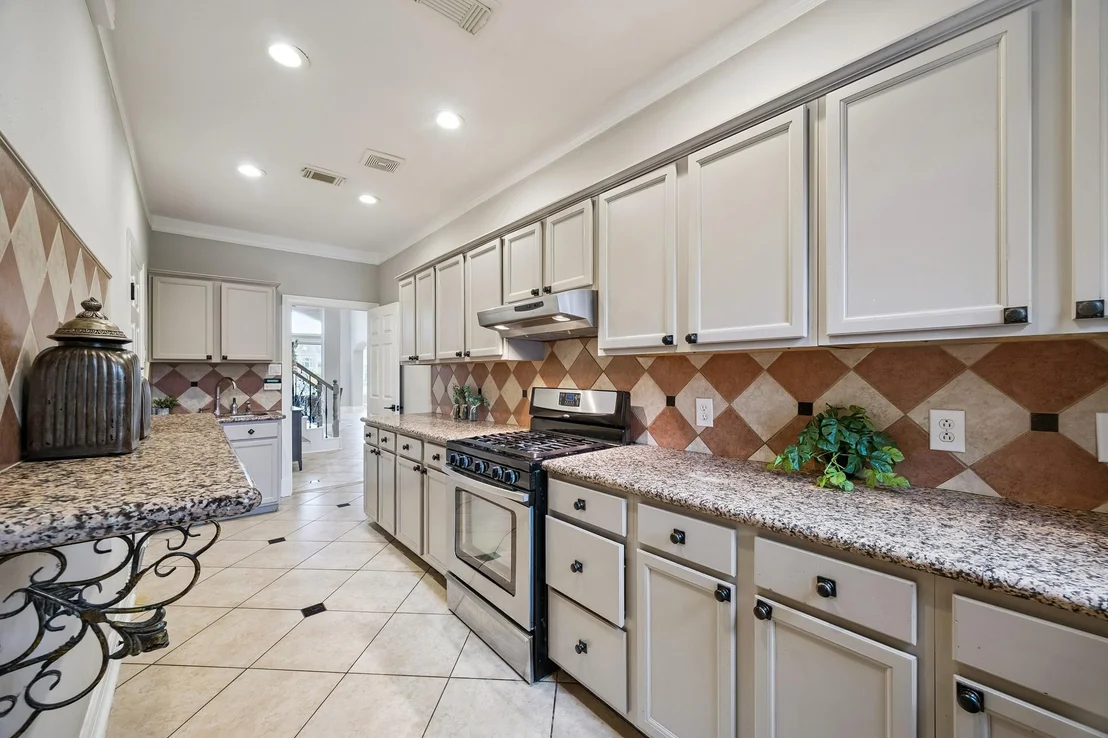 Photo of 5126 Beacon Point