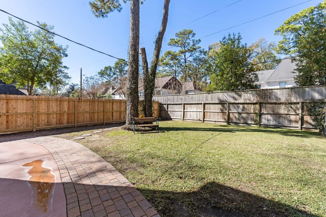 Photo of 16011 Stratton Park Drive