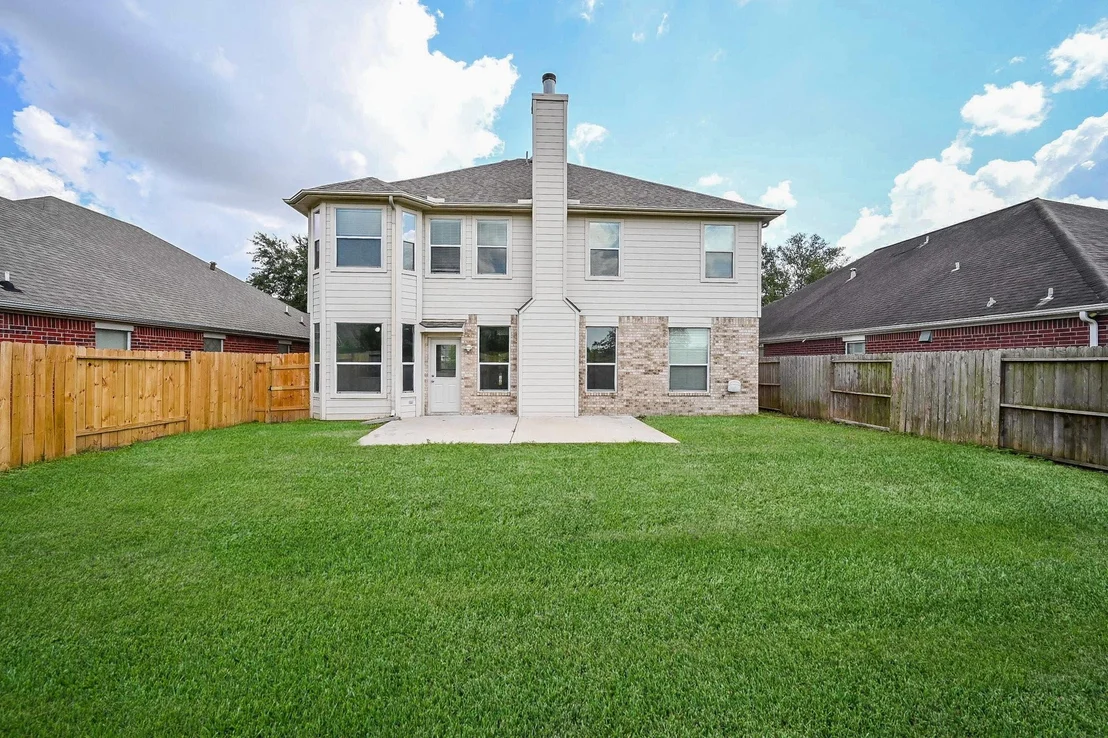 Photo of 11011 Glenora Drive