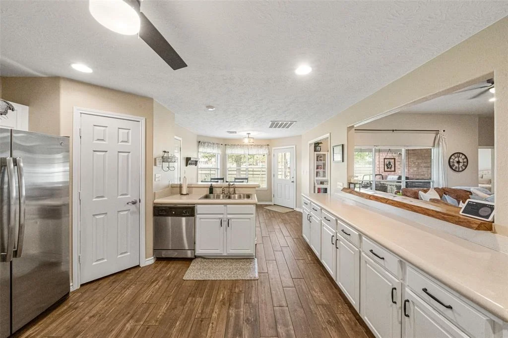 Photo of 32106 Betka Road