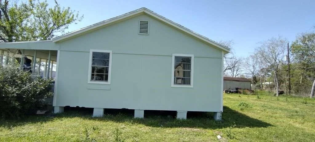 Photo of 122 S Circle Drive