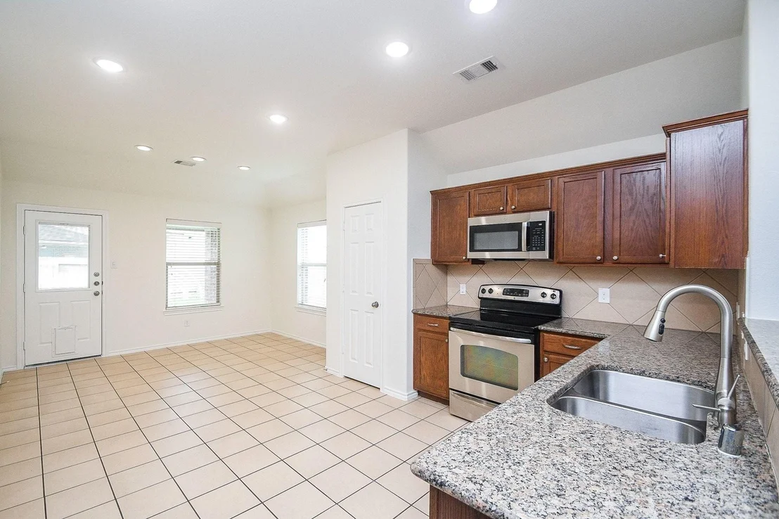 Photo of 22606 Banter Point Lane