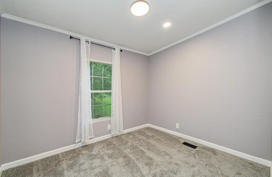 Photo of 272 Lone Pine Drive