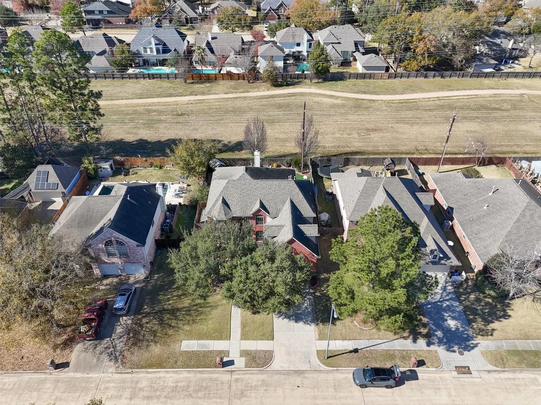 Photo of 15911 Hermitage Oaks Drive